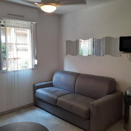 Апартаменты Studio Bord De Mer Nice Ouest Экстерьер фото